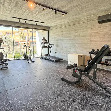 Malberry Park 204 - Modern 2 Bedroom With Pool, Gym, Jaccuzi Appartement *